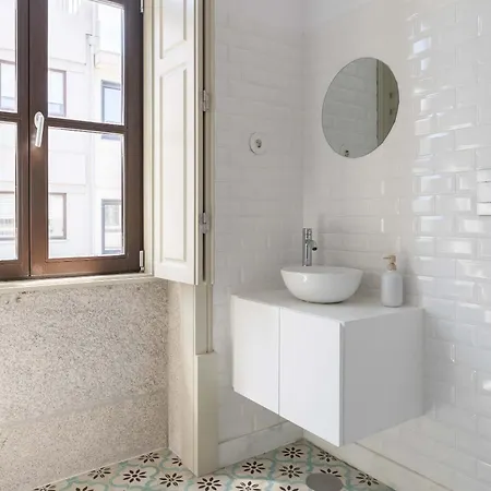 Modern Flat With Terrace & Garage By Hostwise Апартаменты