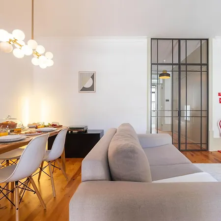 Modern Flat With Terrace & Garage By Hostwise * Порту