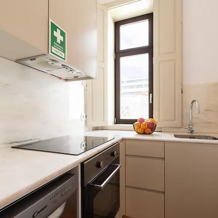 Modern Flat With Terrace & Garage By Hostwise * Порту