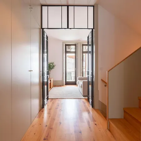 Modern Flat With Terrace & Garage By Hostwise Апартаменты *