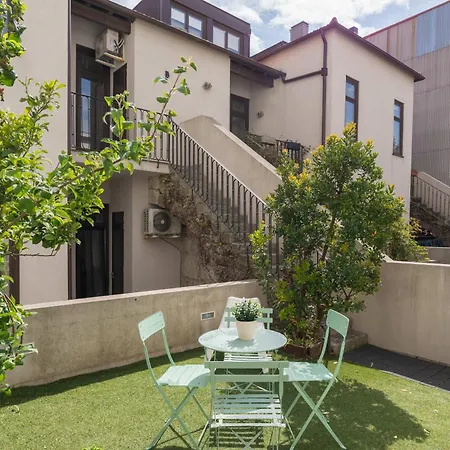 Modern Flat With Terrace & Garage By Hostwise Apartamento Oporto