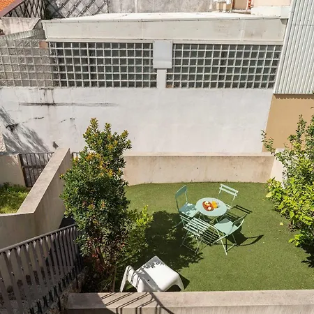 Modern Flat With Terrace & Garage By Hostwise Oporto